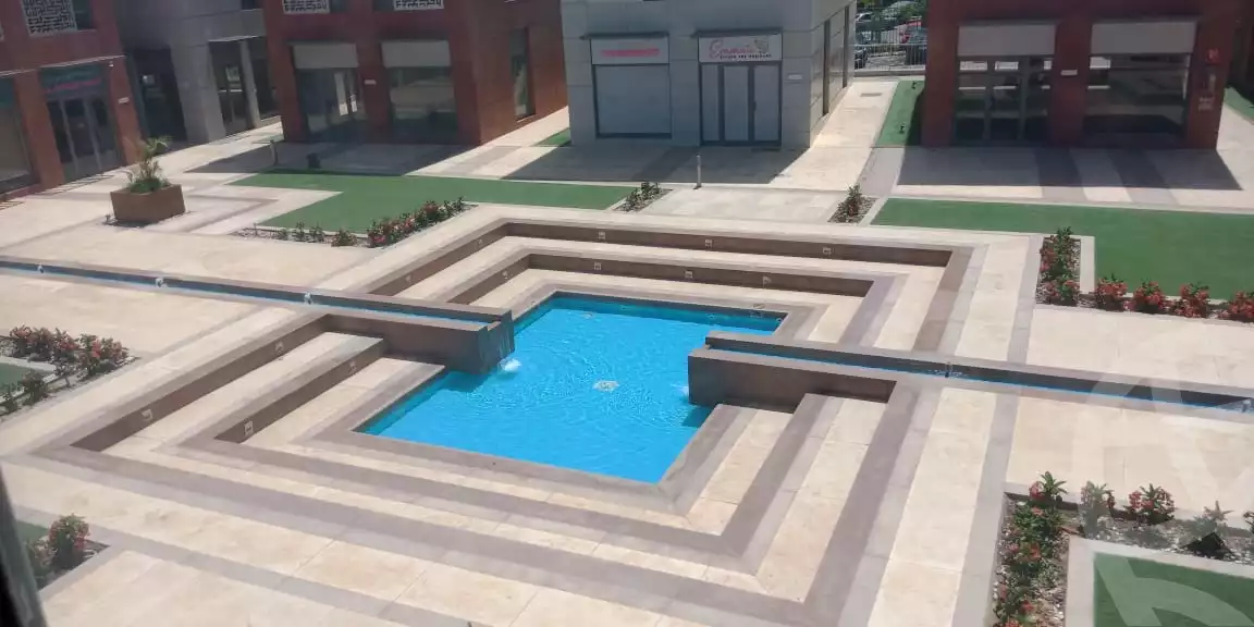 https://aqarmap.com.eg/ar/listing/5782099-for-rent-cairo-el-sheikh-zayed-city-compounds-the-courtyard-mall-dorra