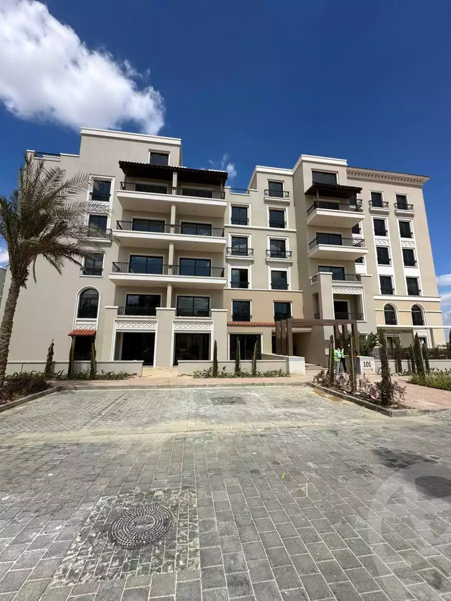https://aqarmap.com.eg/ar/listing/5785078-for-sale-cairo-el-sheikh-zayed-city-compounds-kmbwnd-fyldj-wyst-dr-llttwyr