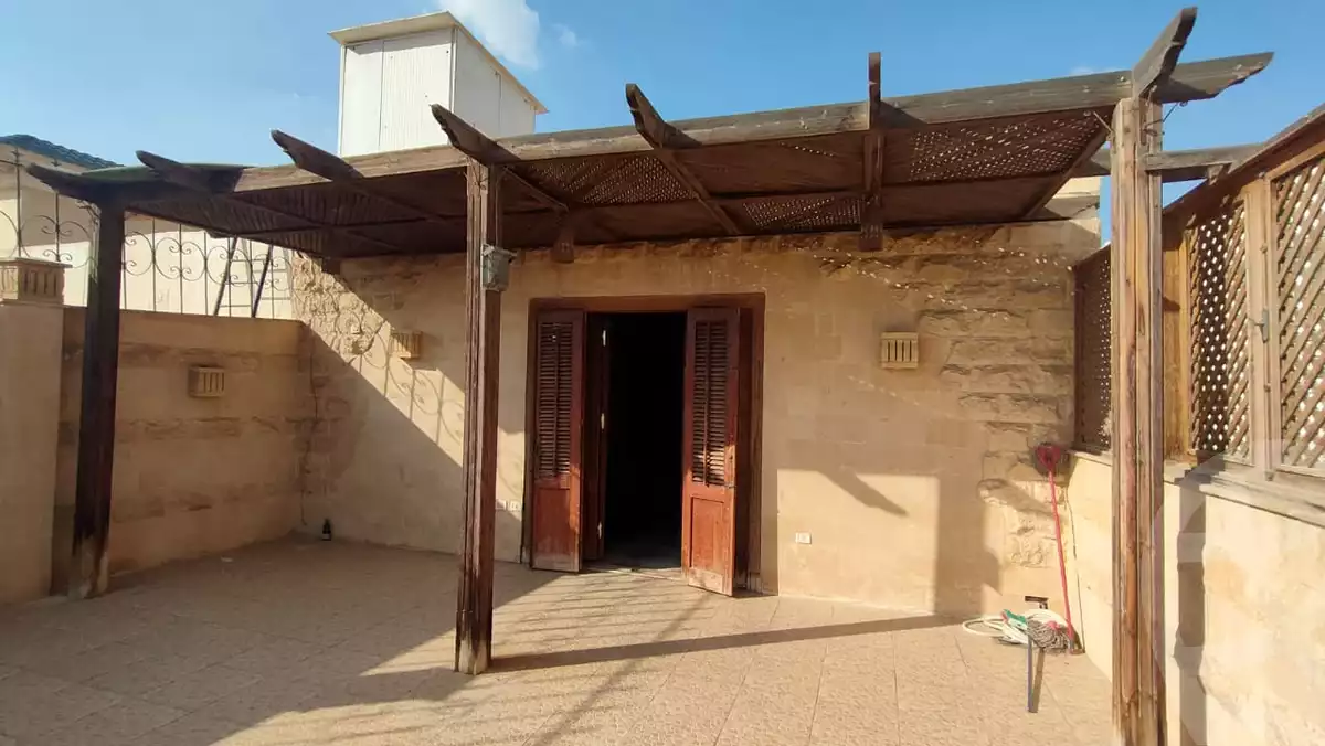 https://aqarmap.com.eg/en/listing/5786276-for-sale-cairo-new-cairo-ganob-el-akadamiya-south-academy-z