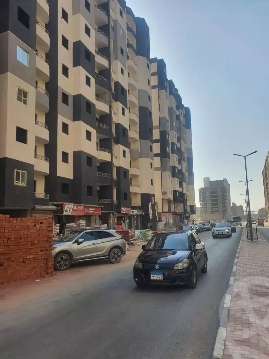 https://aqarmap.com.eg/ar/listing/5786471-for-sale-cairo-nasr-city-hay-el-waha-shr-lkhmsyn