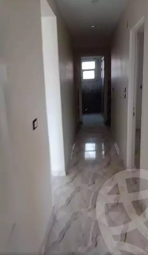 https://aqarmap.com.eg/ar/listing/5787381-for-rent-cairo-ain-shams-shr-hmd-jbr
