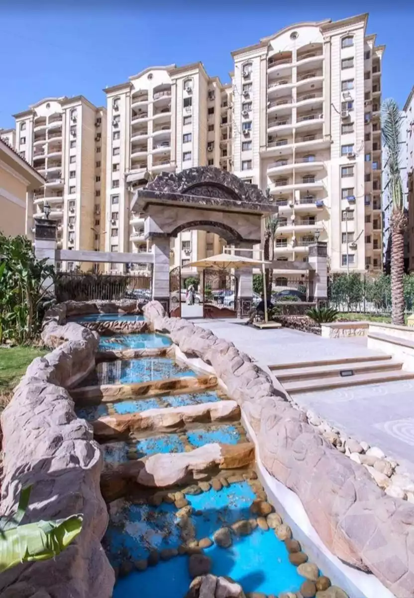 https://aqarmap.com.eg/ar/listing/5788534-for-sale-cairo-el-maadi-compounds-maadi-grand-city