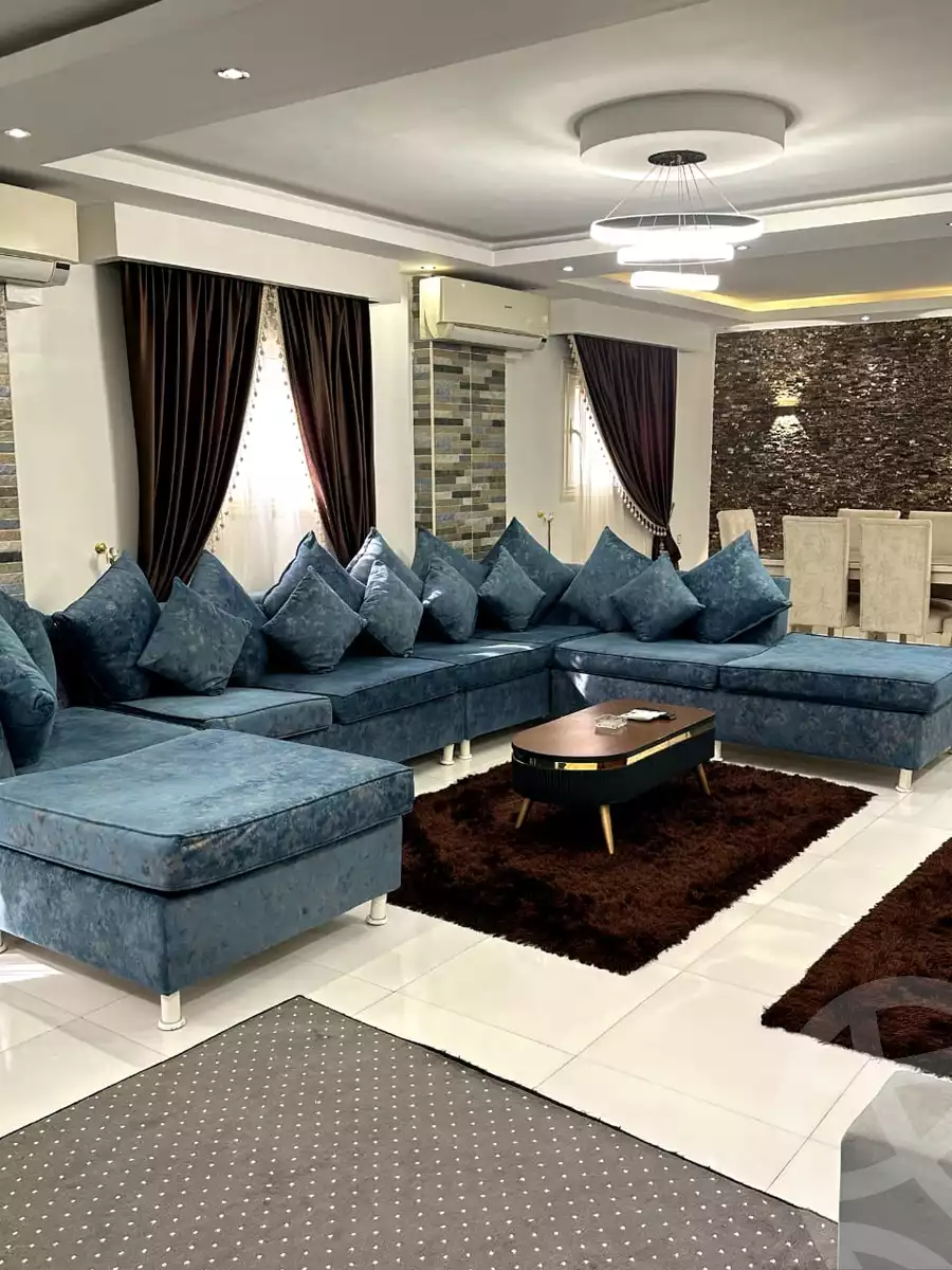 https://aqarmap.com.eg/ar/listing/5792211-for-rent-cairo-el-mohandesen-meet-oqbah-esraa-al-malmin-st