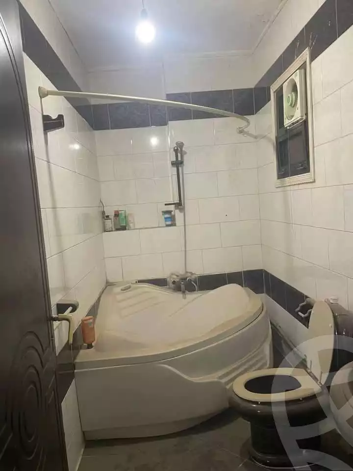 https://aqarmap.com.eg/ar/listing/5792681-for-sale-cairo-el-haram-shareaa-khatem-el-morsalen