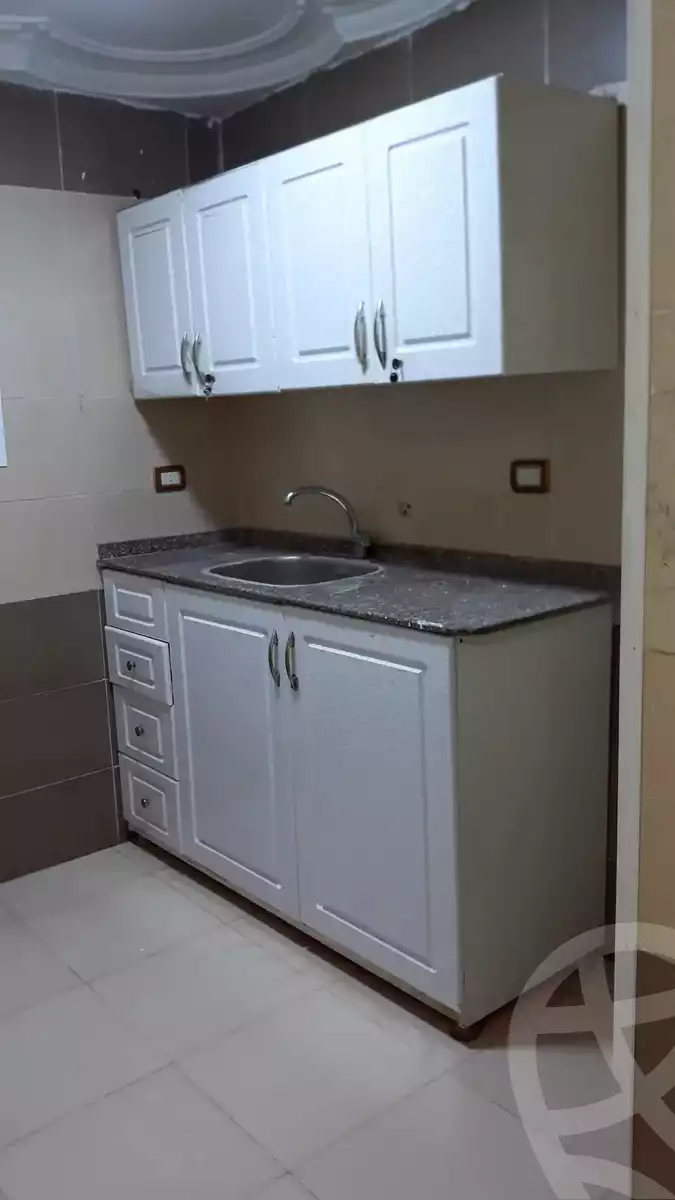 https://aqarmap.com.eg/en/listing/5792910-for-sale-cairo-el-zaytun-lzytwn-lbhry-salim-al-awal-st