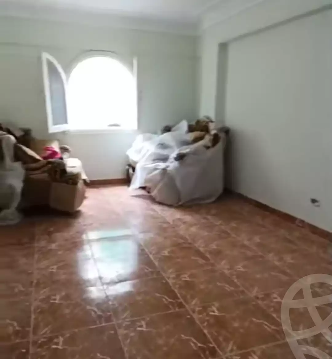 https://aqarmap.com.eg/ar/listing/5793076-for-sale-alexandria-l-jmy-el-hanouvel-abo-bakr-el-sedeek-st