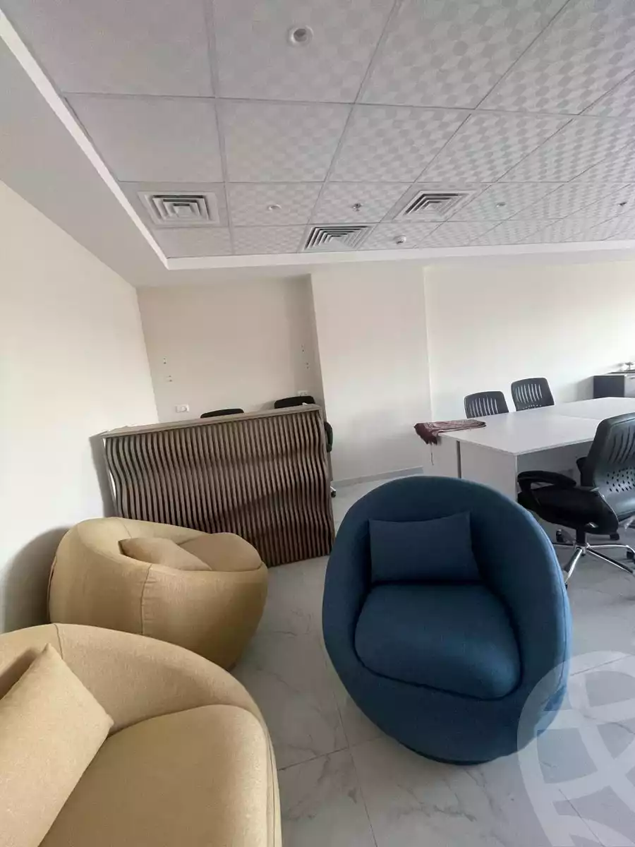 https://aqarmap.com.eg/en/listing/5794357-for-sale-cairo-el-sheikh-zayed-city-compounds-dh-jyt-blz-mykwn-llttwyr