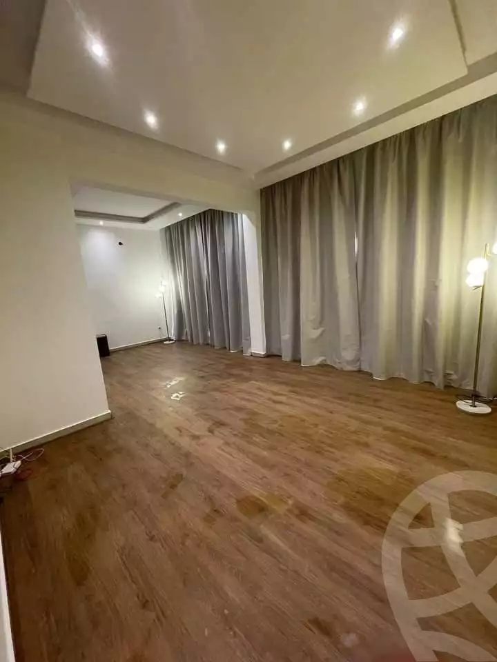 https://aqarmap.com.eg/en/listing/5794868-for-sale-cairo-new-cairo-compounds-sephora-heights