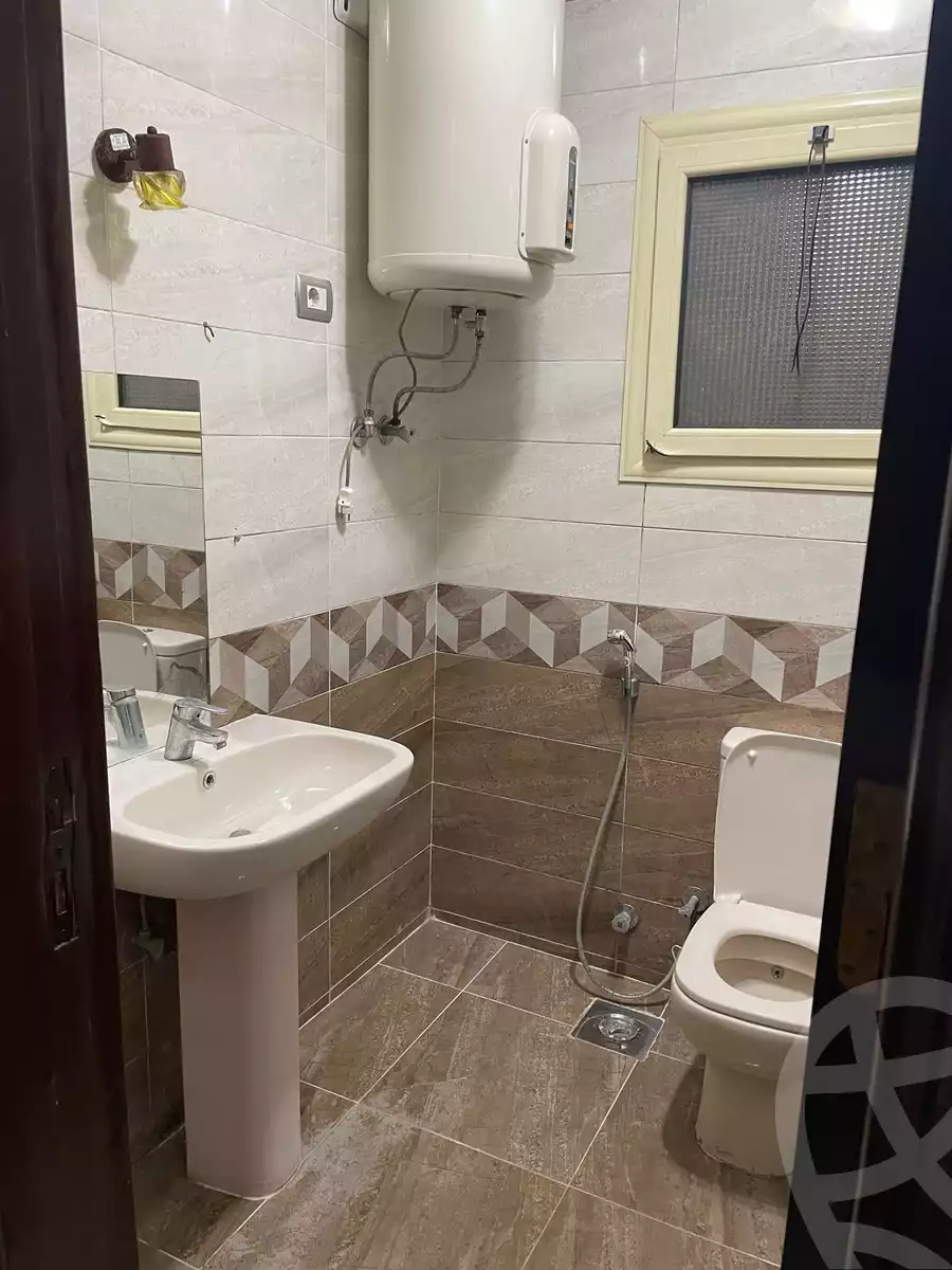 https://aqarmap.com.eg/en/listing/5795241-for-sale-cairo-el-sheikh-zayed-city-small-investor