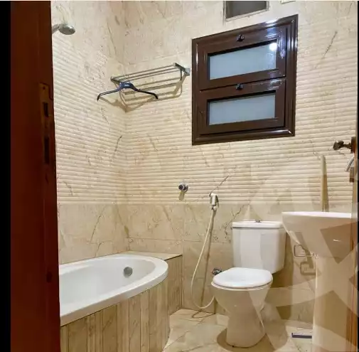 https://aqarmap.com.eg/ar/listing/5796035-for-sale-dakahlia-mansoura-el-mansoura-city-mahmoud-shaheen-st