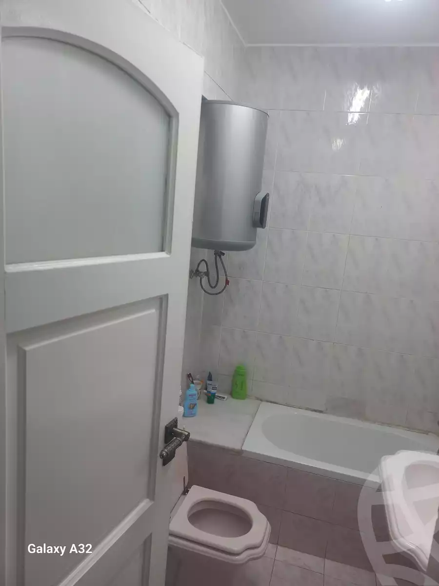 https://aqarmap.com.eg/en/listing/5796368-for-sale-cairo-el-maadi-degla-street-199