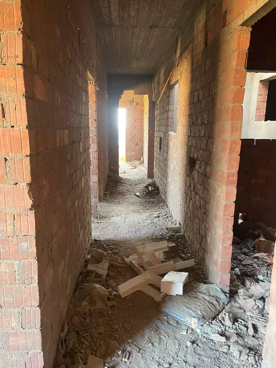 https://aqarmap.com.eg/ar/listing/5796478-for-sale-cairo-helwan-kwrnysh-hlwn
