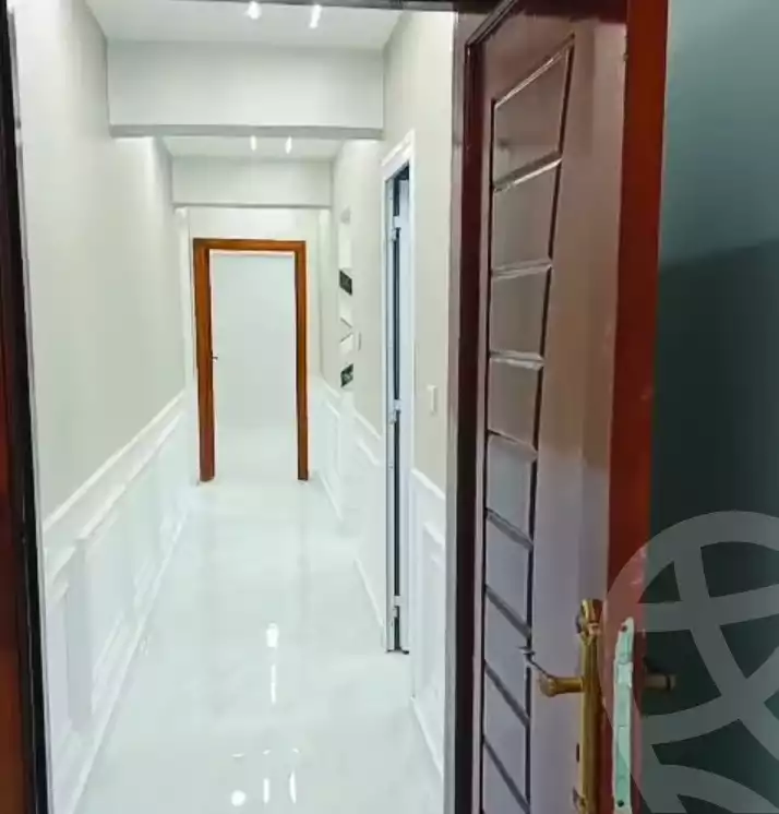 https://aqarmap.com.eg/en/listing/5796751-for-sale-alexandria-l-jmy-el-hanouvel-el-hag-radwan-mosque-st