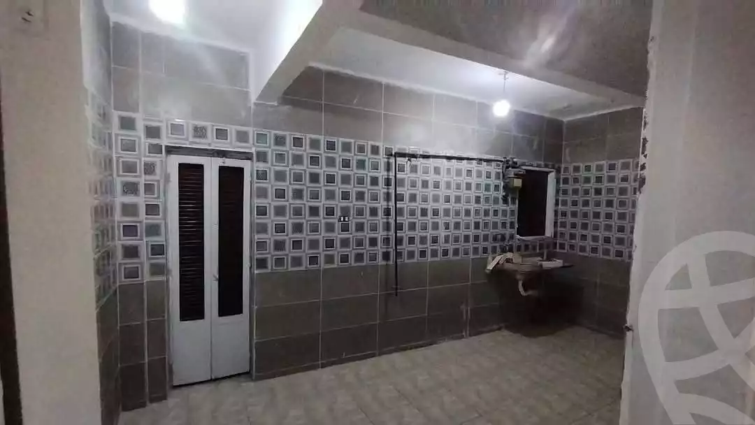 https://aqarmap.com.eg/en/listing/5799294-for-sale-cairo-helwan-rostom-st