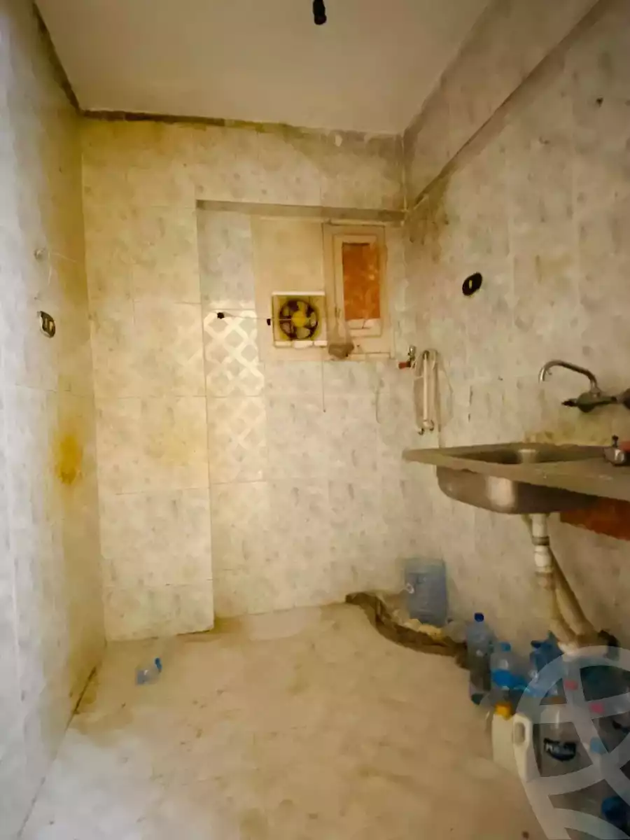 https://aqarmap.com.eg/ar/listing/5800401-for-sale-alexandria-l-jmy-lbytsh-shahr-al-assal-st
