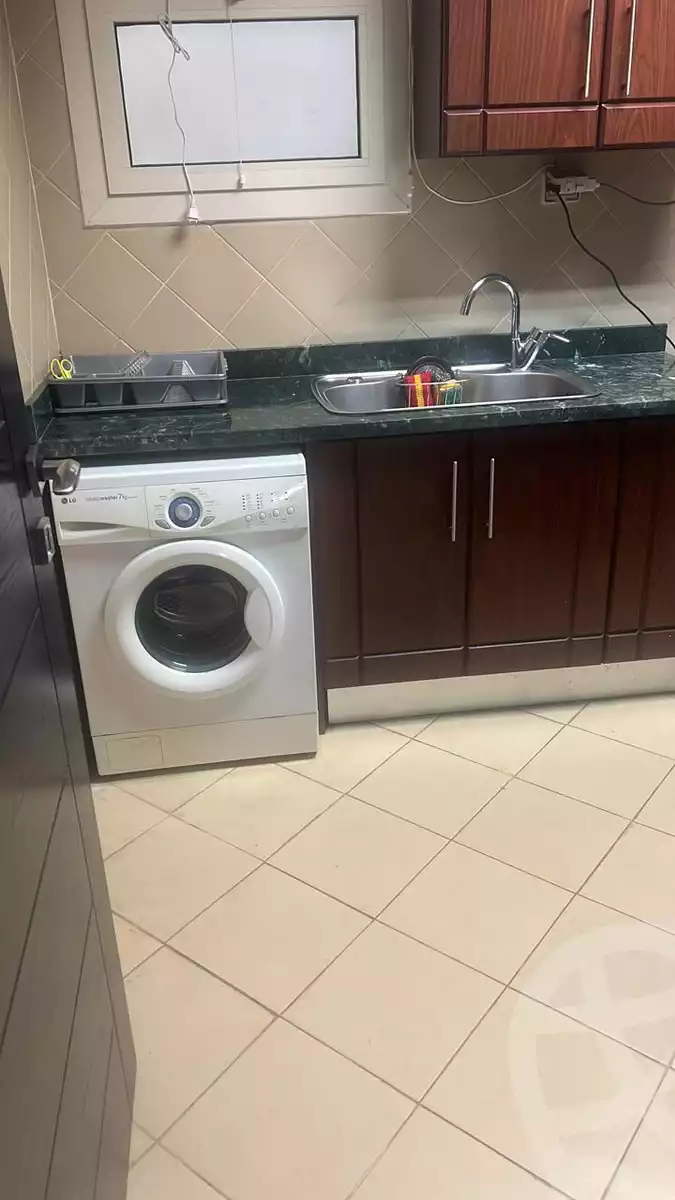 https://aqarmap.com.eg/en/listing/5800832-for-sale-cairo-el-sheikh-zayed-city-compounds-dh-drys