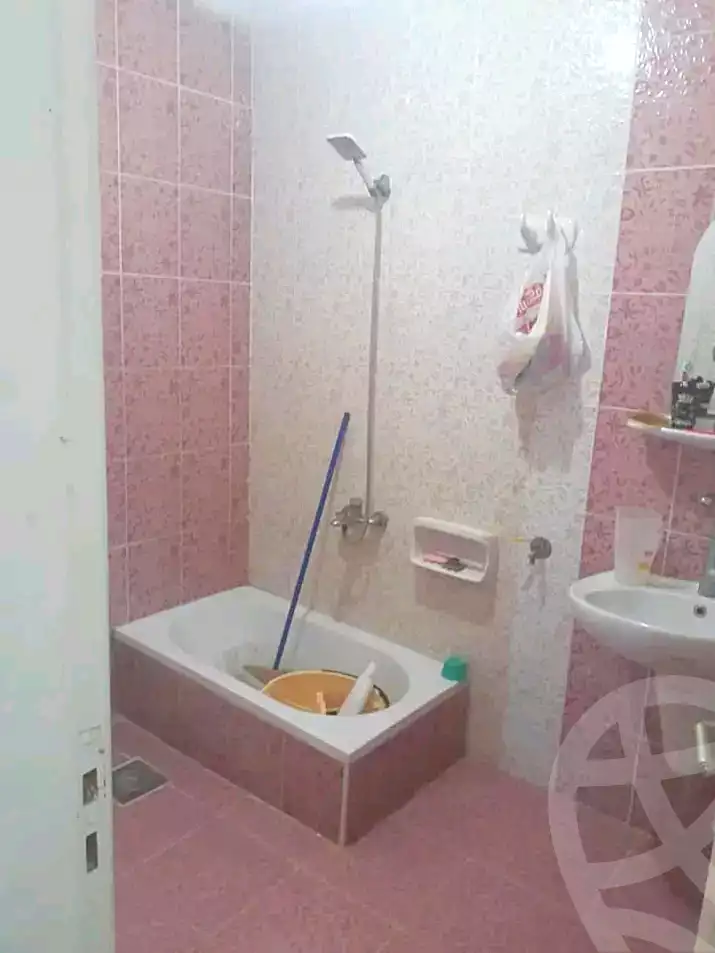 https://aqarmap.com.eg/en/listing/5801325-for-sale-alexandria-l-jmy-bw-ywsf