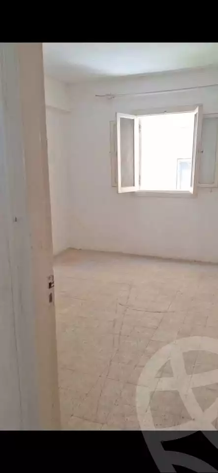 https://aqarmap.com.eg/en/listing/5801548-for-sale-alexandria-l-jmy-lbytsh-el-hanafeya-st