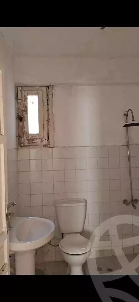 https://aqarmap.com.eg/en/listing/5801548-for-sale-alexandria-l-jmy-lbytsh-el-hanafeya-st