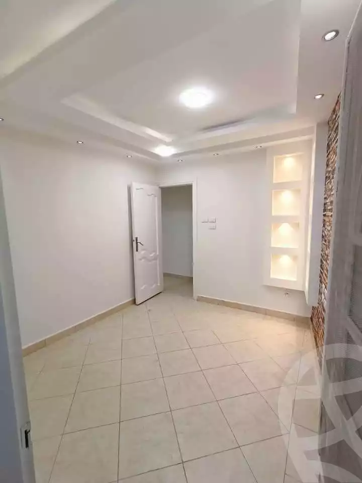 https://aqarmap.com.eg/ar/listing/5801928-for-sale-alexandria-l-jmy-el-hanouvel-el-kholafaa-el-rashdeen-st