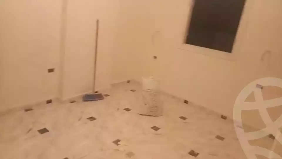 https://aqarmap.com.eg/ar/listing/5802286-for-sale-alexandria-l-jmy-el-daresa-st