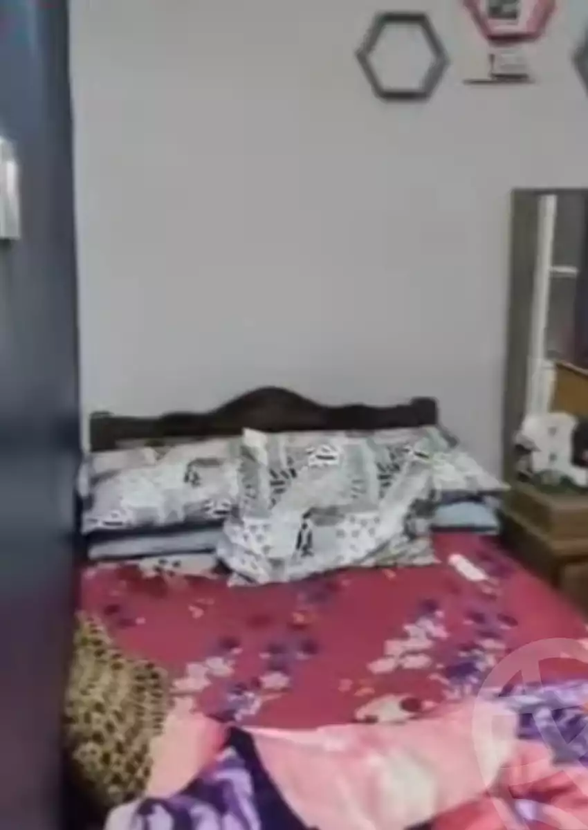 https://aqarmap.com.eg/en/listing/5802891-for-sale-cairo-helwan-helwan-el-sharkeya-zaki-hawas-st
