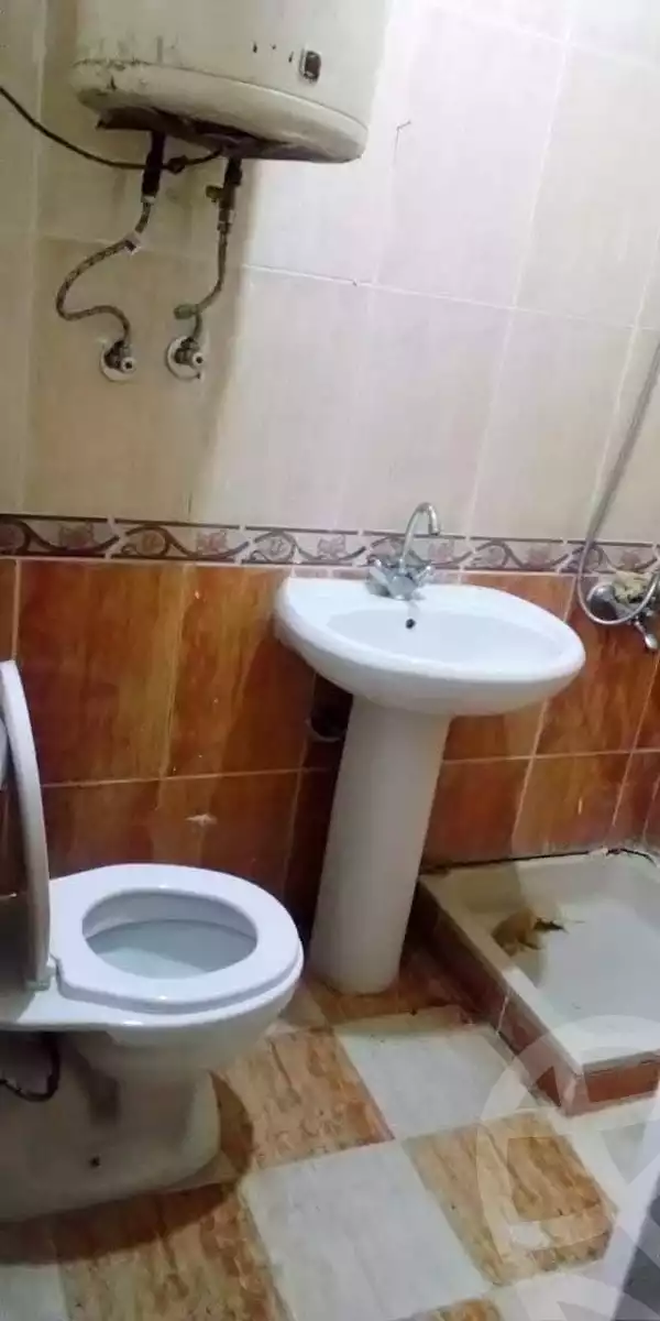 https://aqarmap.com.eg/en/listing/5804245-for-rent-alexandria-l-jmy-el-hanouvel-gabir-hafez-st