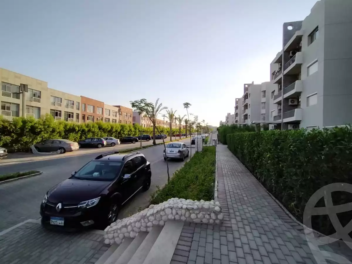 https://aqarmap.com.eg/en/listing/5805636-for-rent-cairo-el-sheikh-zayed-city-compounds-dh-drys
