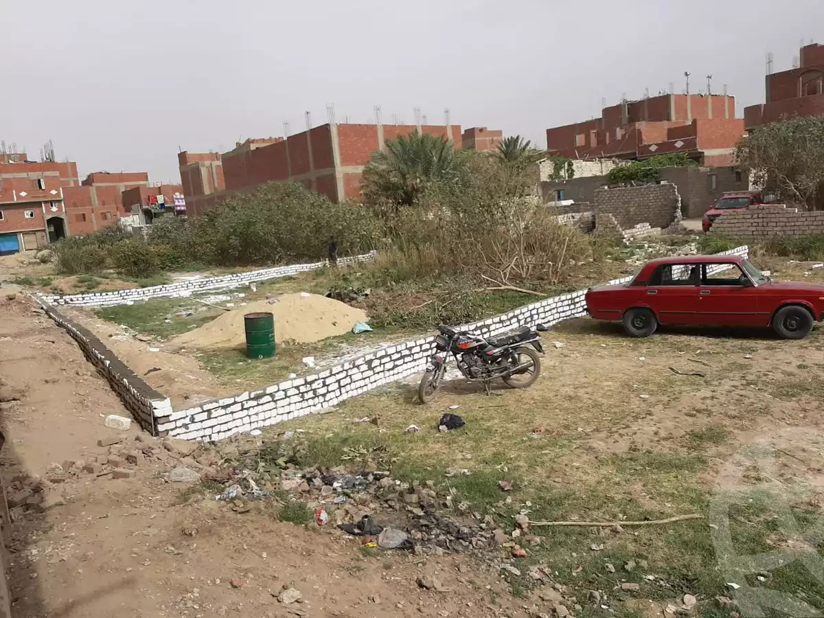 https://aqarmap.com.eg/ar/listing/5806448-for-sale-cairo-helwan-kwrnysh-hlwn