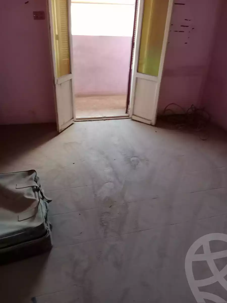 https://aqarmap.com.eg/en/listing/5803429-for-sale-qalyubia-shubra-el-khaima-shubra-el-khaima-city-teraat-el-shabouri-st
