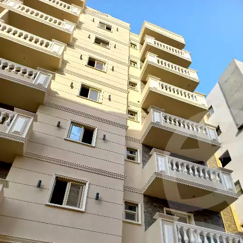 https://aqarmap.com.eg/ar/listing/5807540-for-sale-cairo-mokattam-el-hadabah-el-wosta-el-mantaqa-el-olaa-baron-school-street