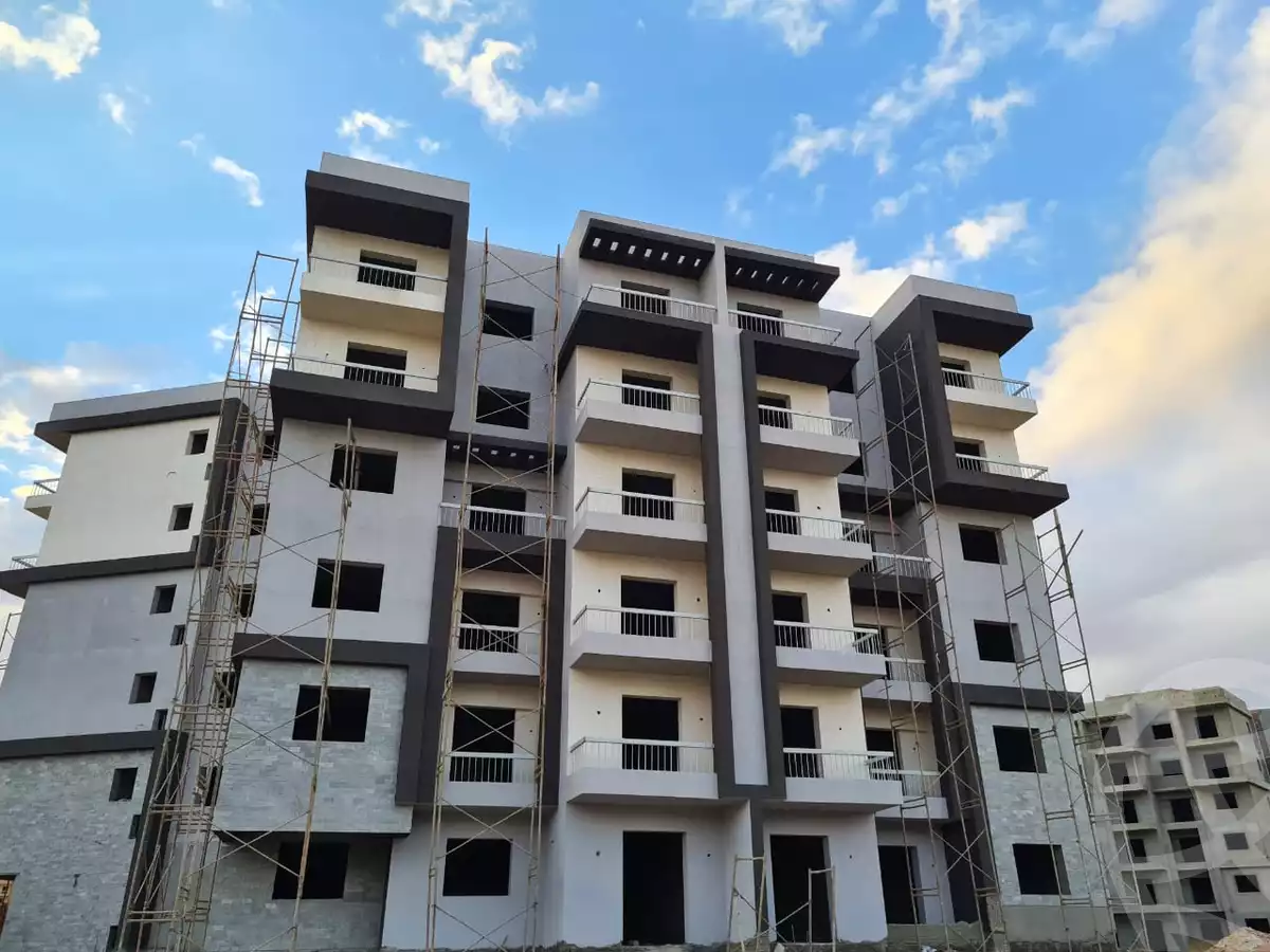 https://aqarmap.com.eg/en/listing/5811874-for-sale-cairo-6th-of-october-hadaeq-october-kmbwnd-fy-hdyq-ktwbr-ashgar-city