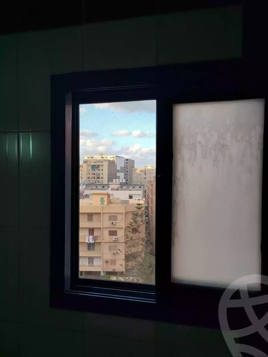 https://aqarmap.com.eg/ar/listing/5812536-for-sale-alexandria-l-jmy-lbytsh-el-zohour-st