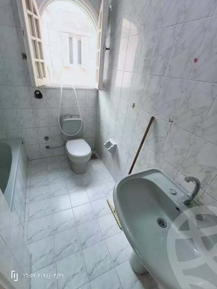 https://aqarmap.com.eg/en/listing/5812720-for-sale-alexandria-l-jmy-shataa-el-nakheel