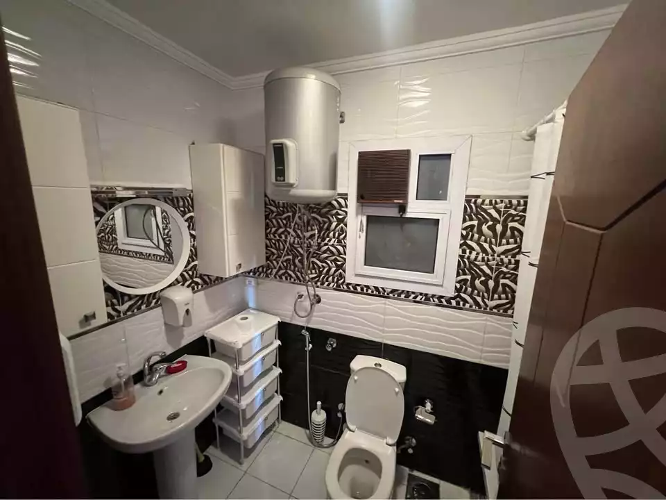 https://aqarmap.com.eg/ar/listing/5813589-for-sale-alexandria-camp-cesar-el-gaish-rd