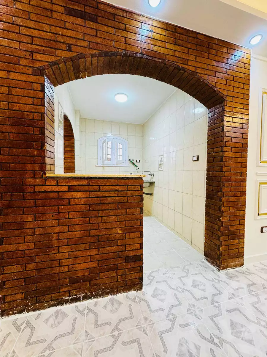 https://aqarmap.com.eg/en/listing/5815465-for-sale-alexandria-l-jmy-shataa-el-nakheel-street-2