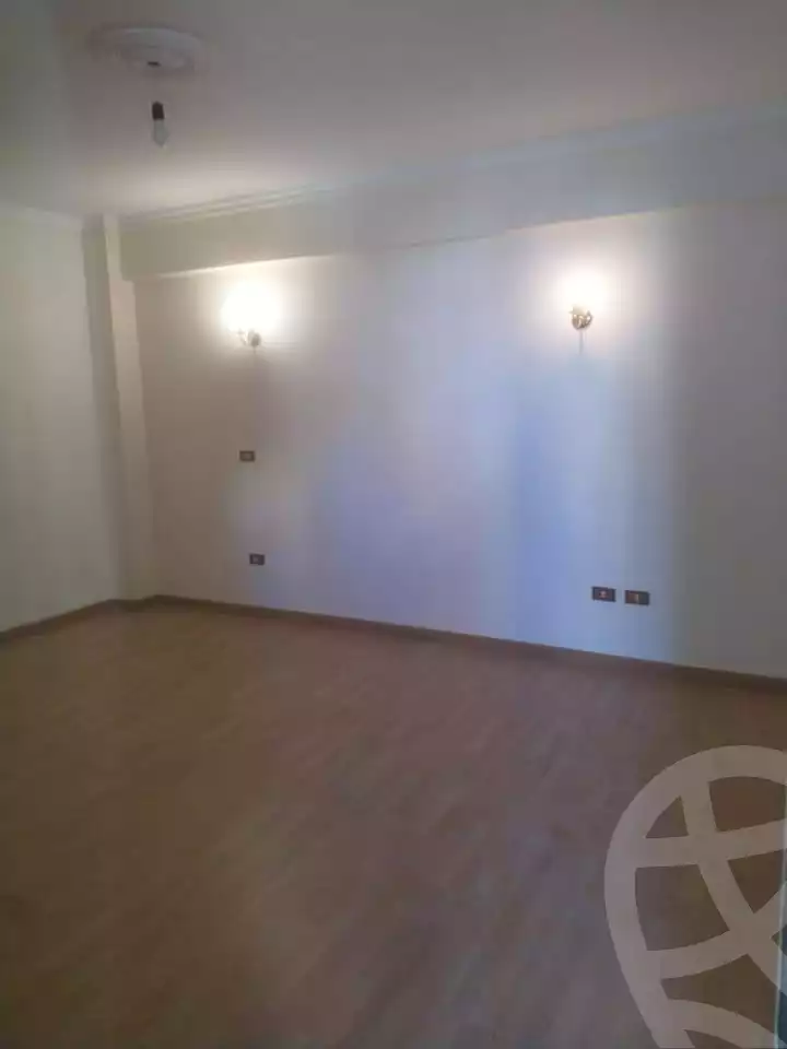 https://aqarmap.com.eg/en/listing/5816020-for-sale-alexandria-smouha-mohammed-fawzi-moaz-st