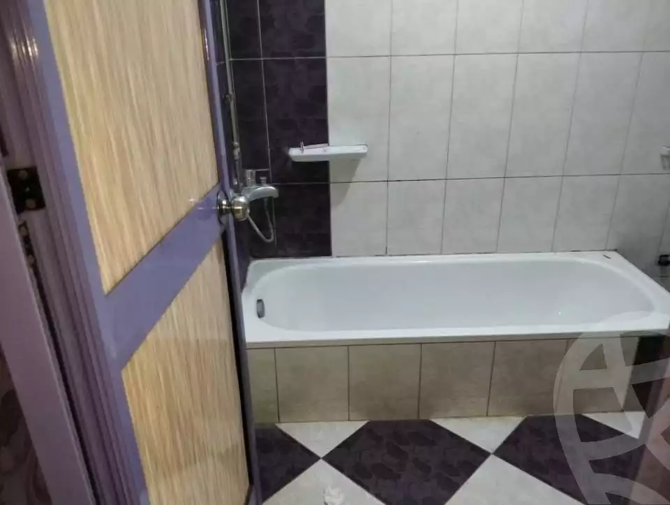 https://aqarmap.com.eg/en/listing/5816184-for-sale-cairo-el-haram-el-talbya-abd-al-nabi-al-sawah-st