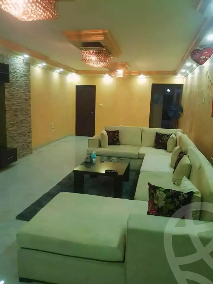 https://aqarmap.com.eg/en/listing/5817209-for-sale-cairo-el-haram-abo-el-feda-st