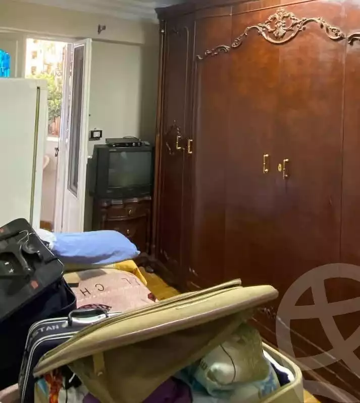 https://aqarmap.com.eg/ar/listing/5820959-for-sale-alexandria-l-jmy-lbytsh-al-aeda-al-kadema-st