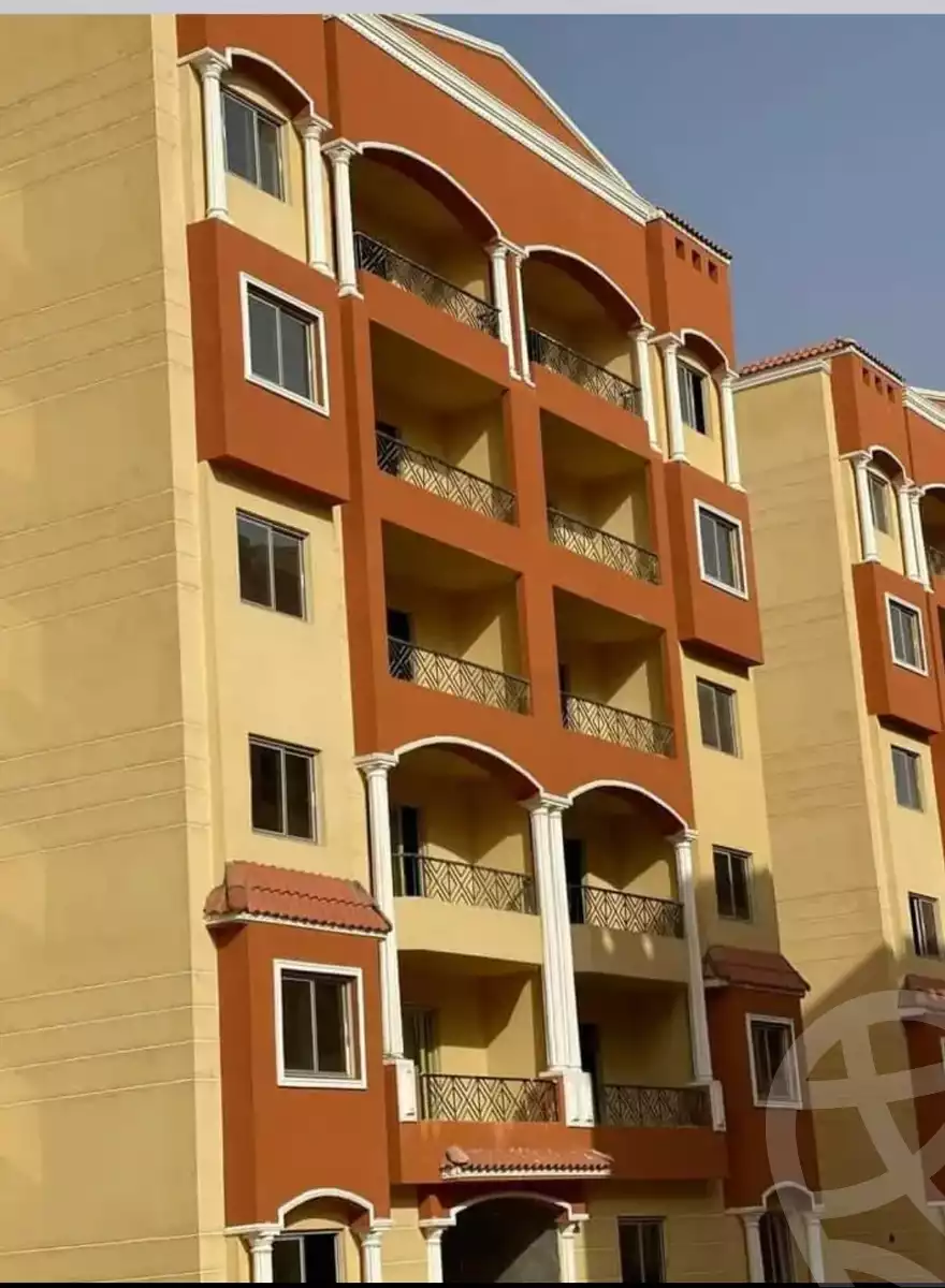 https://aqarmap.com.eg/en/listing/5823349-for-sale-cairo-new-cairo-compounds-loaloat-new-cairo