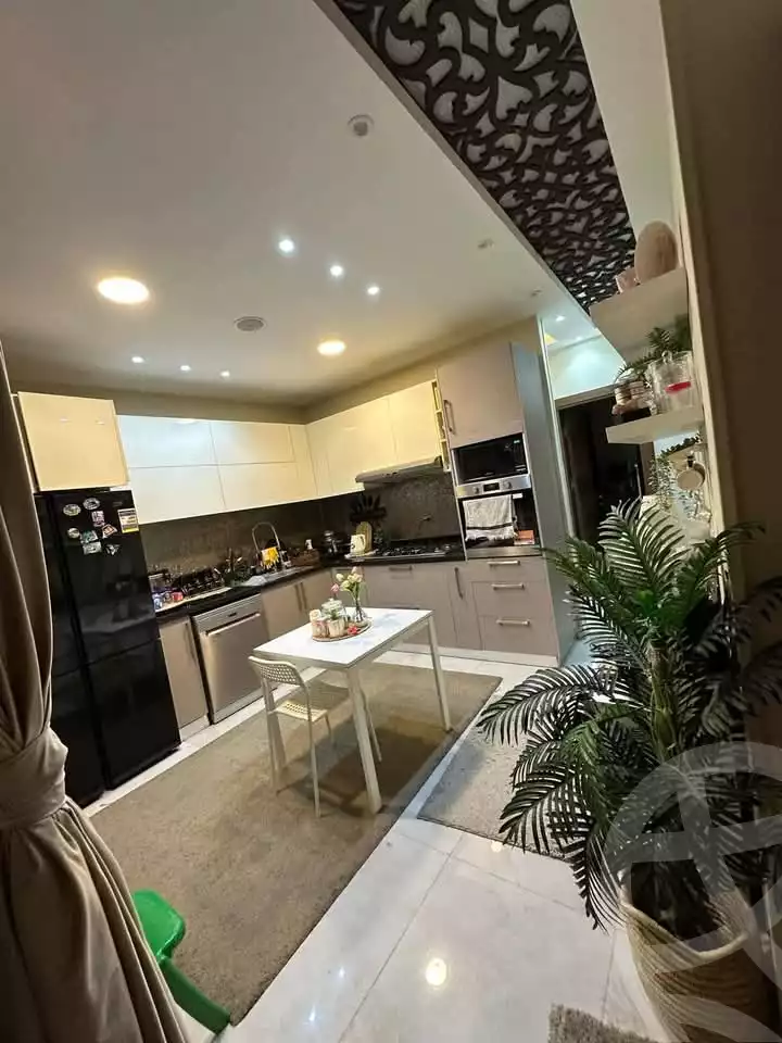 https://aqarmap.com.eg/en/listing/5824821-for-sale-sharqia-zagazig-zagazig-city-tolba-awaida-st