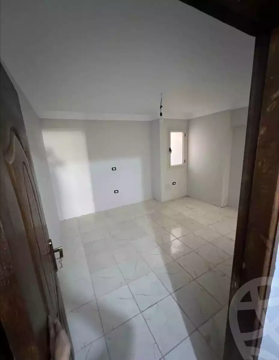 https://aqarmap.com.eg/ar/listing/5825875-for-rent-alexandria-smouha-mohammed-fawzi-moaz-st