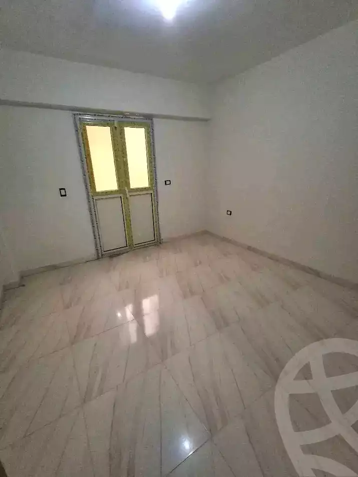 https://aqarmap.com.eg/en/listing/5826559-for-rent-cairo-mokattam-el-hadabah-el-wosta-el-mantaqa-el-khamsa