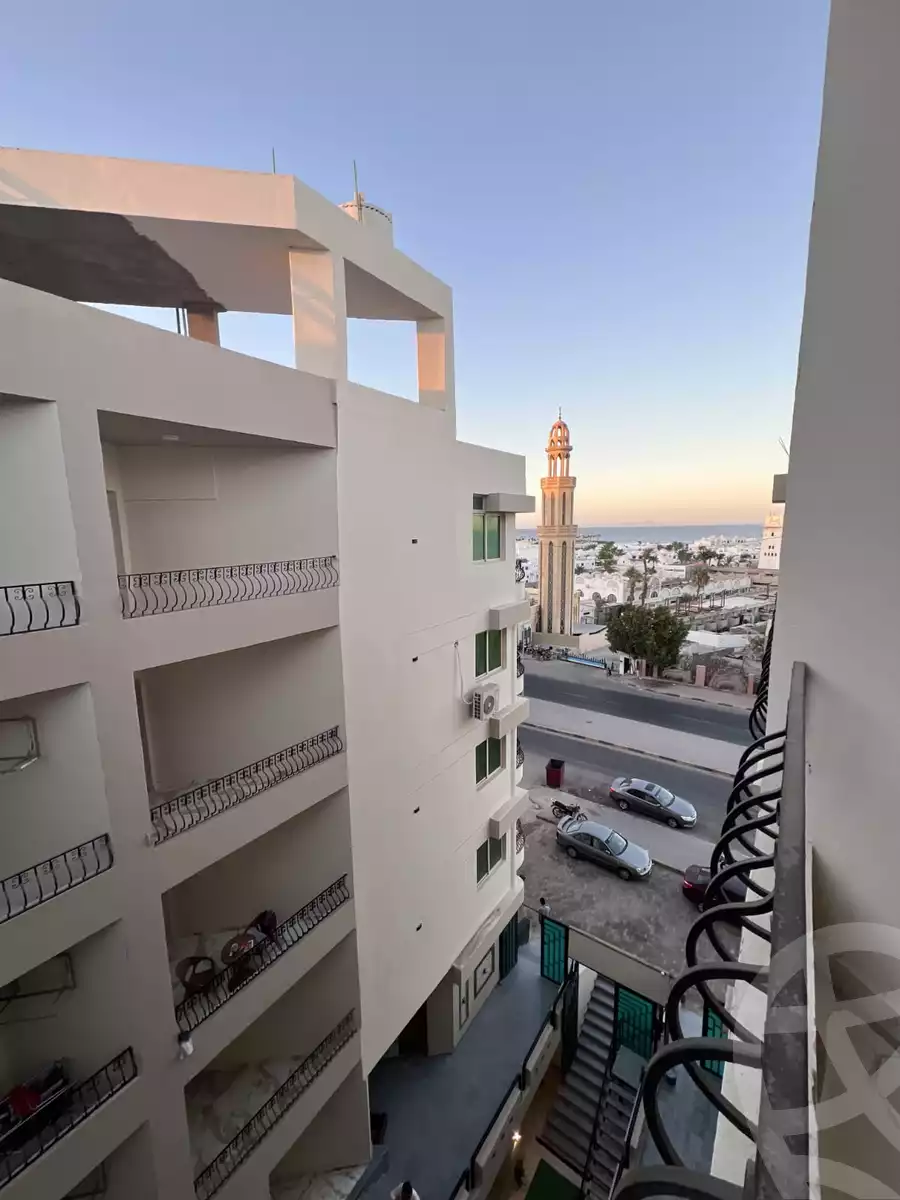 https://aqarmap.com.eg/ar/listing/5826713-for-sale-red-sea-kwrnysh-lgrdq