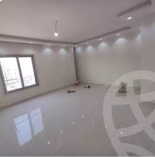 https://aqarmap.com.eg/en/listing/5826807-for-rent-cairo-mokattam-lhdb-l-ly