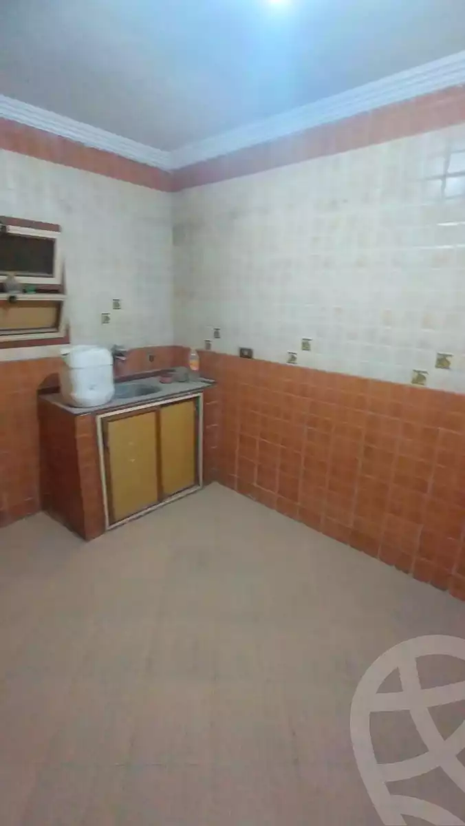 https://aqarmap.com.eg/en/listing/5826861-for-sale-cairo-helwan-helwan-el-sharkeya-mostafa-safwat-st