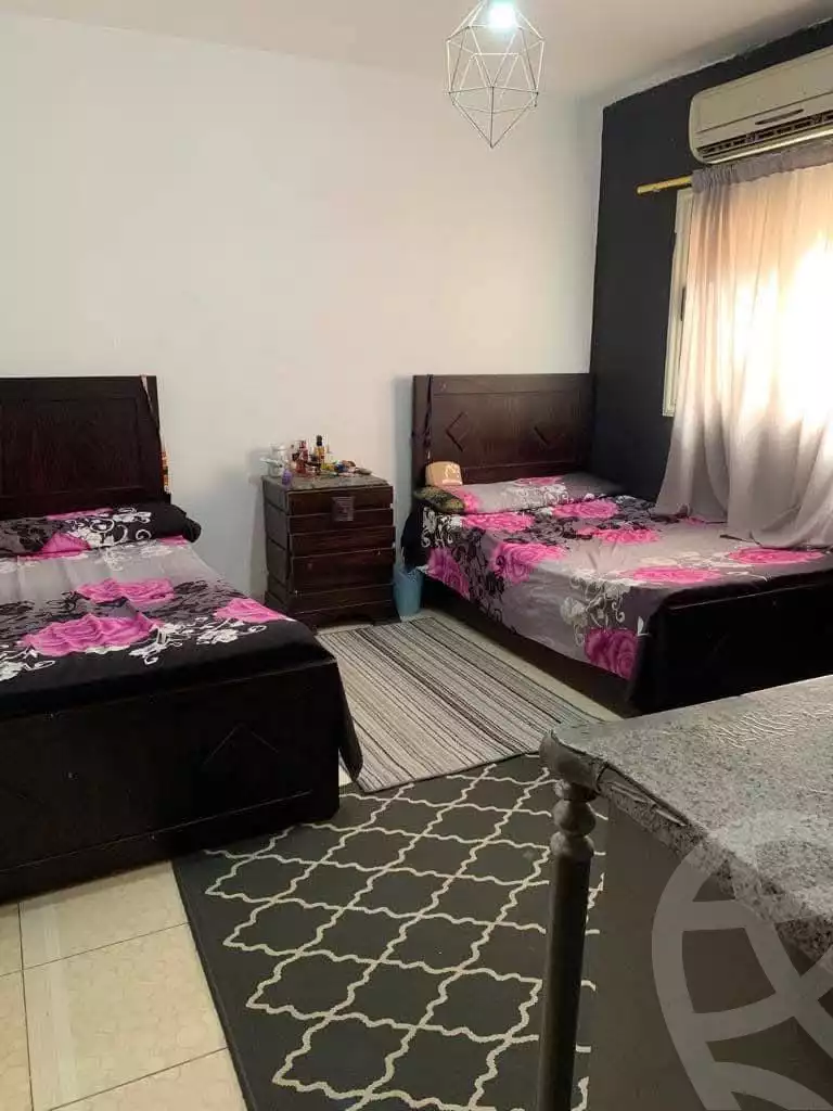 https://aqarmap.com.eg/ar/listing/5827861-for-sale-cairo-helwan-helwan-el-sharkeya-mostafa-safwat-st