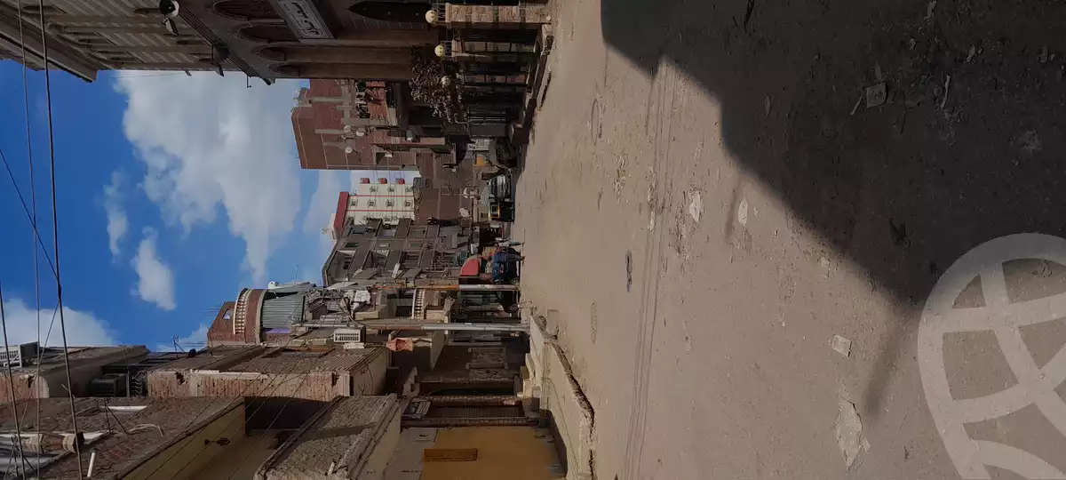https://aqarmap.com.eg/ar/listing/5827882-for-sale-sharqia-zagazig-zagazig-city-markaz-farouk-st