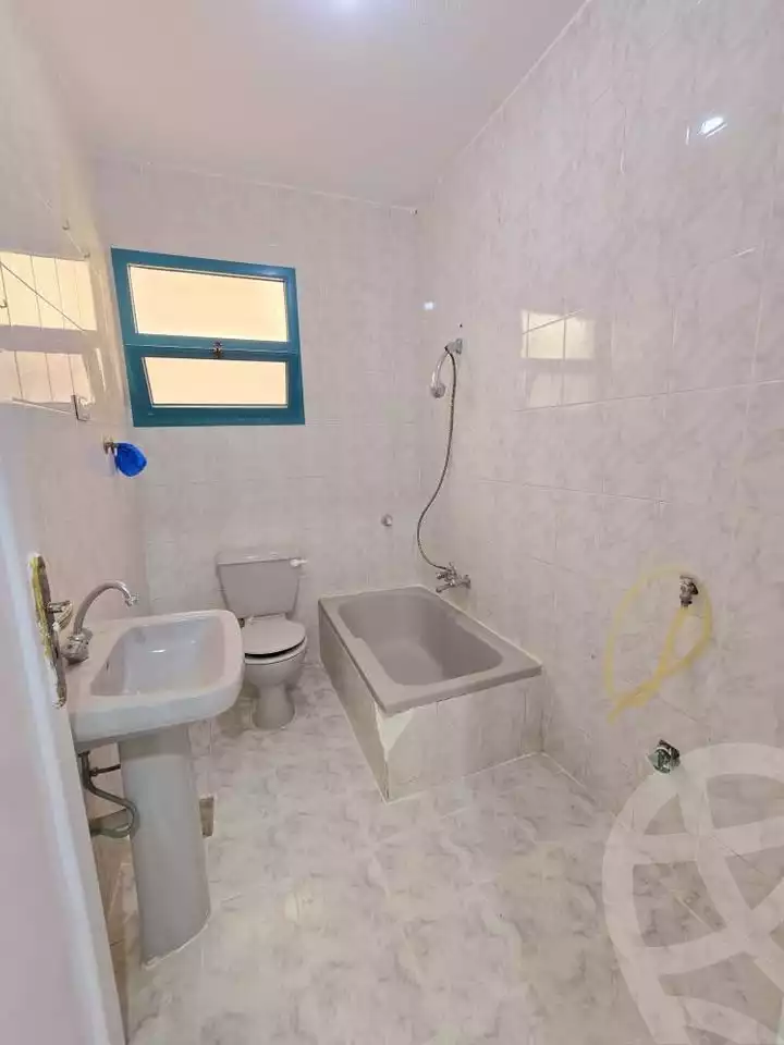 https://aqarmap.com.eg/ar/listing/5828073-for-sale-alexandria-l-jmy-shataa-el-nakheel-no-8-st